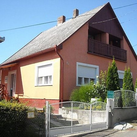 Apartment In Fonyod/Balaton 18580 Rum bild