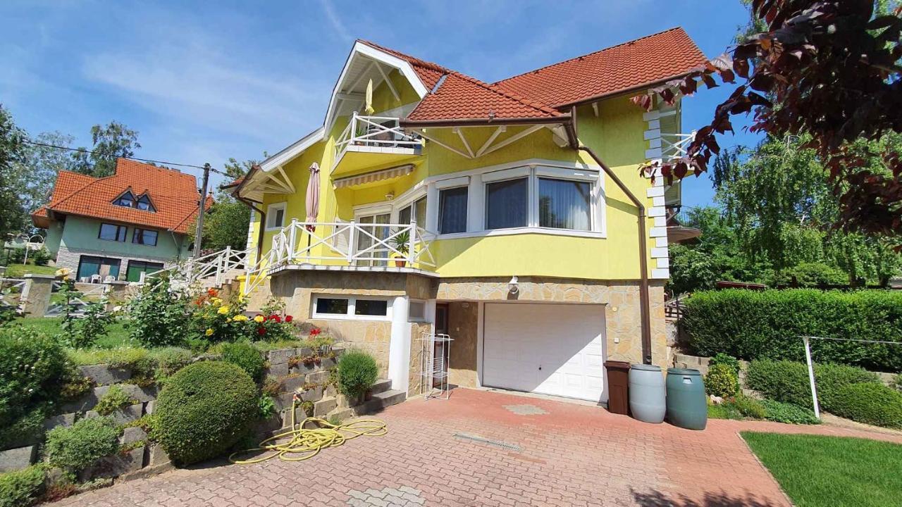 Apartment In Fonyod/Balaton 18580 Exteriör bild