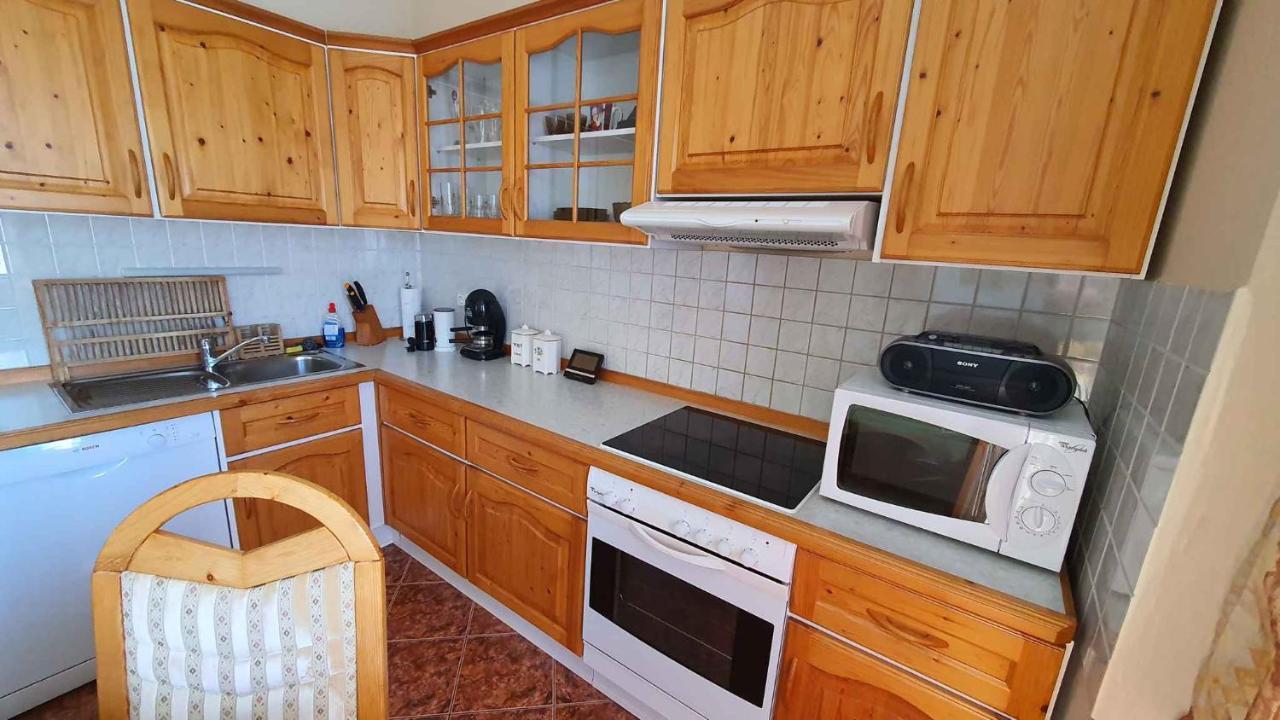 Apartment In Fonyod/Balaton 18580 Exteriör bild